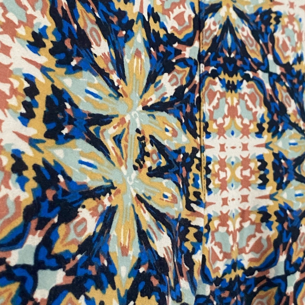 NWOT LuLaRoe Multicolor Patterned Leggings OS - Picture 3 of 6